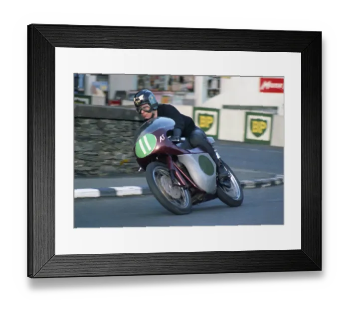 Framed Print : Dave Maskell (DMW) 1967 Lightweight Manx Grand Prix