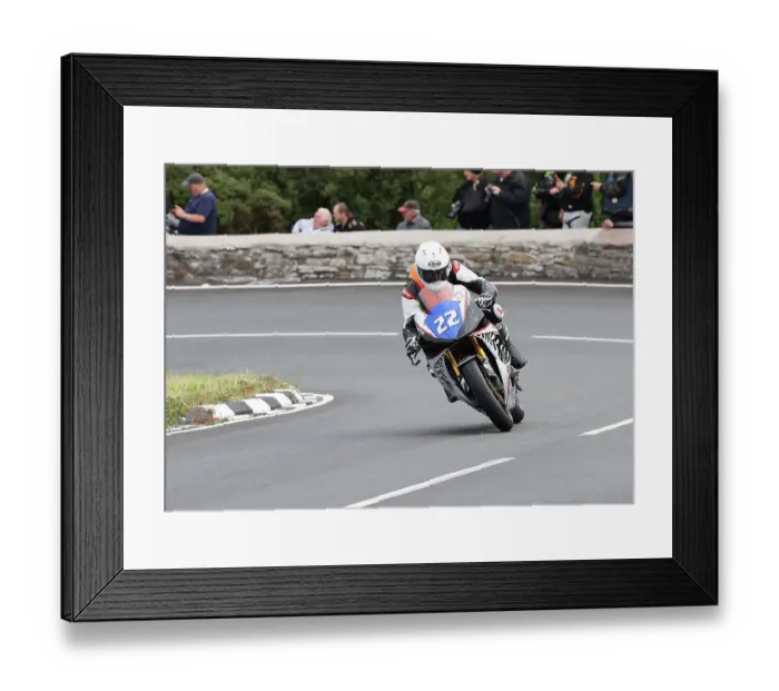 Framed Print : Eoin O Siochru Kawasaki 2022 Junior Manx Grand Prix Framed Print : Eoin O Siochru Kawasaki 2022 Junior Manx Grand Prix