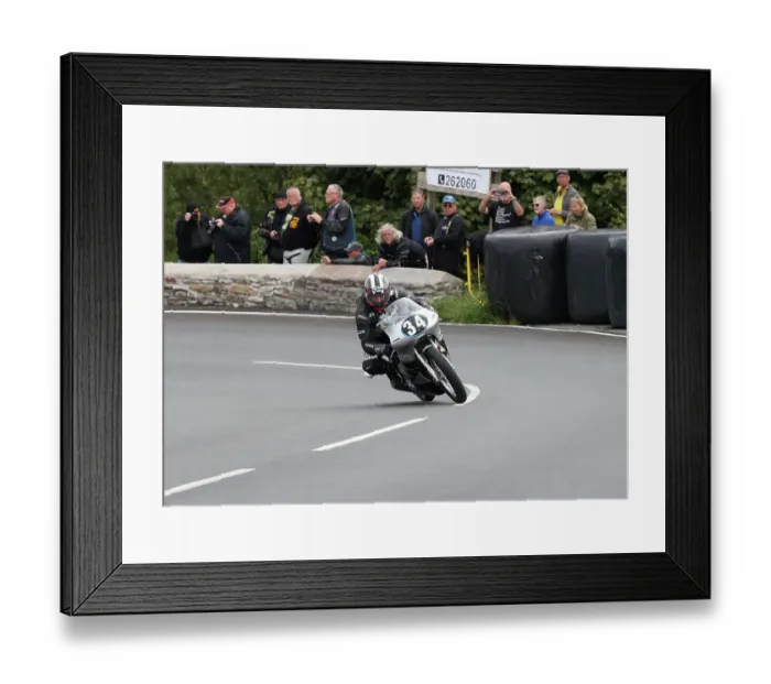 Framed Print : Richard Parker Honda 2022 Senior Classic Manx Grand Prix Framed Print : Richard Parker Honda 2022 Senior Classic Manx Grand Prix