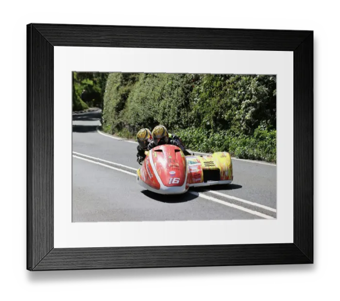 Framed Print : Steve Ramsden Mathew Ramsden LCR Honda 2023 Sidecar TT