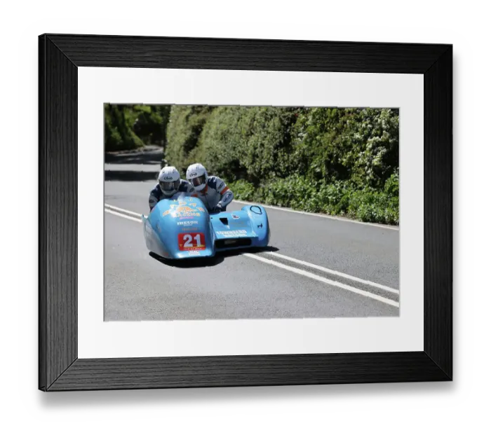 Framed Print : Andy King Andrew Sigsworth Ireson Honda 2023 Sidecar TT Framed Print : Andy King Andrew Sigsworth Ireson Honda 2023 Sidecar TT