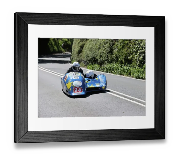 Framed Print : Dave Quirk Karl Schofield 2023 Sidecar TT Framed Print : Dave Quirk Karl Schofield 2023 Sidecar TT