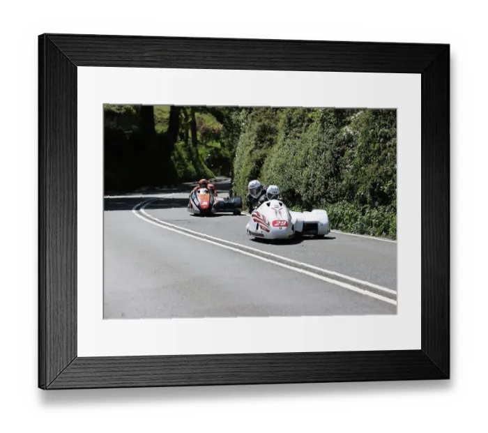 Framed Print : John Shipley Jodie James LCR Suzuki Michael Russell Framed Print : John Shipley Jodie James LCR Suzuki Michael Russell
