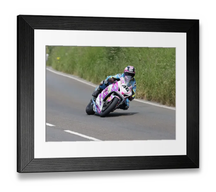 Framed Print : Forest Dunn Suzuki 2023 Senior TT Framed Print : Forest Dunn Suzuki 2023 Senior TT
