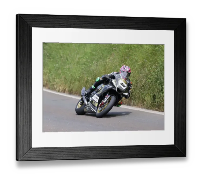 Framed Print : James Hillier Yamaha 2023 Senior TT