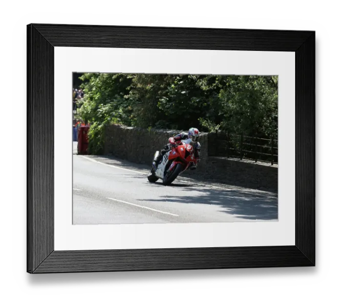 Framed Print : Rennie Scaysbrook Honda 2023 Superstock TT Framed Print : Rennie Scaysbrook Honda 2023 Superstock TT