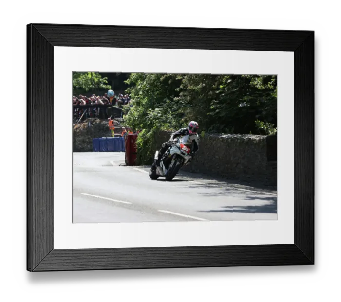 Framed Print : Paul Jordan Yamaha 2023 Superstock TT Framed Print : Paul Jordan Yamaha 2023 Superstock TT