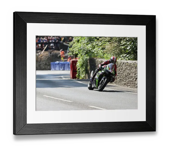 Framed Print : Richard Wilson Honda 2023 Superstock TT Framed Print : Richard Wilson Honda 2023 Superstock TT