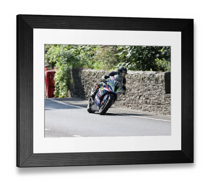 Framed Print : Mike Browne BMW 2023 Superstock TT Framed Print : Mike Browne BMW 2023 Superstock TT