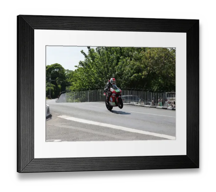 Framed Print : Chris Moore Kawasaki 2023 Supertwin TT Framed Print : Chris Moore Kawasaki 2023 Supertwin TT
