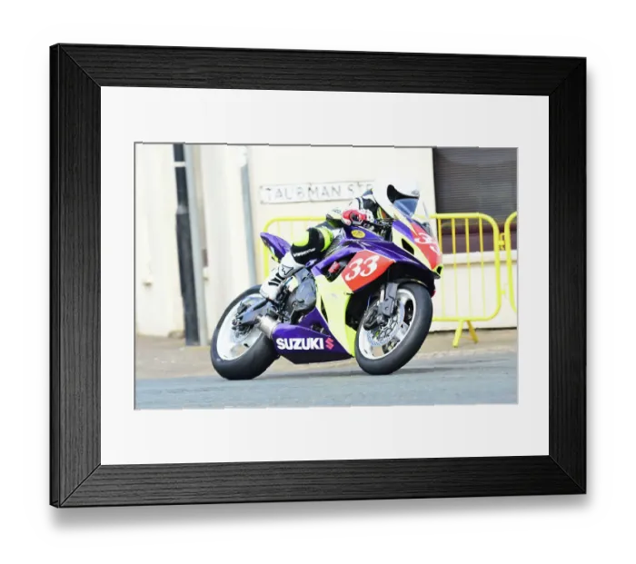 Framed Print : Marco Giovannangelo Suzuki 2015 Newcomers Manx Grand Prix Framed Print : Marco Giovannangelo Suzuki 2015 Newcomers Manx Grand Prix