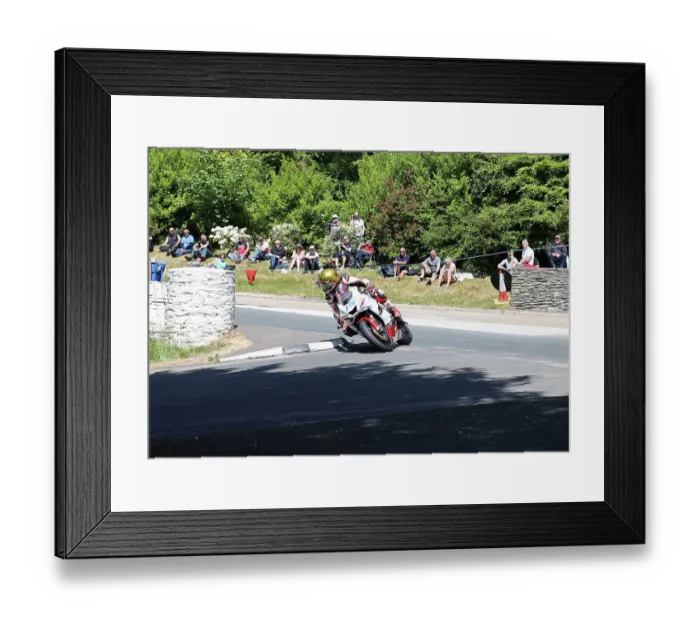 Framed Print : Rob Hodson Yamaha 2023 Supersport TT Framed Print : Rob Hodson Yamaha 2023 Supersport TT