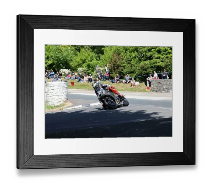 Framed Print : Peter Hickman Triumph 2023 Supersport TT Framed Print : Peter Hickman Triumph 2023 Supersport TT