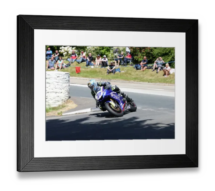 Framed Print : Dean Harrison Yamaha 2023 Supersport TT Framed Print : Dean Harrison Yamaha 2023 Supersport TT