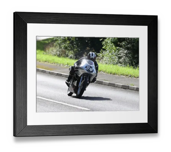 Framed Print : Richard Parker Honda 2022 Senior Classic Manx Grand Prix Framed Print : Richard Parker Honda 2022 Senior Classic Manx Grand Prix