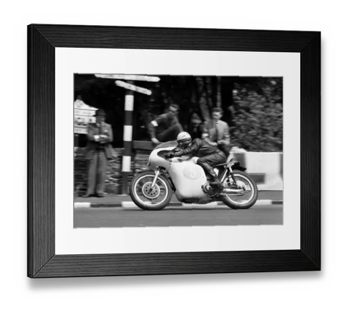 Framed Print : Derek Minter Norton 1962 Junior TT Framed Print : Derek Minter Norton 1962 Junior TT