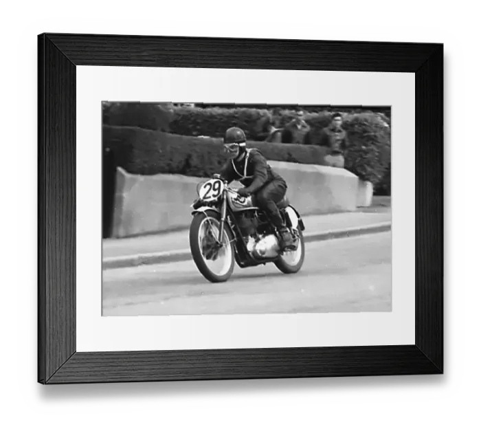 Framed Print : Bs Radford (BSA) on Bray Hill Framed Print : Bs Radford (BSA) on Bray Hill