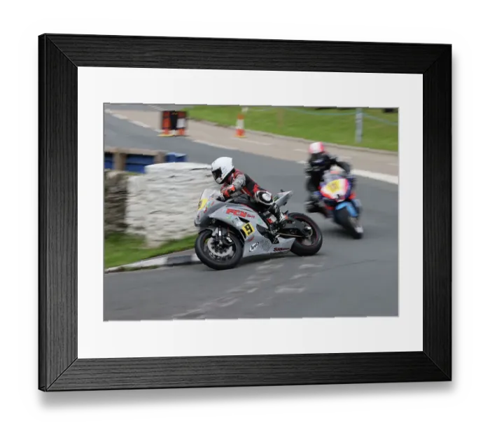 Framed Print : James Reveley Yamaha 2023 Senior Manx Grand Prix