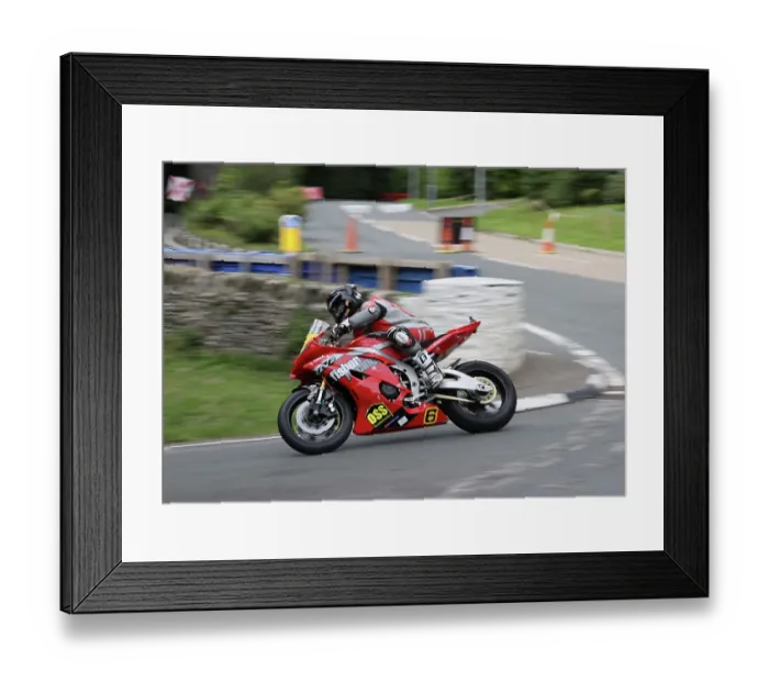 Framed Print : Andrew Fisher Yamaha 2023 Senior Manx Grand Prix