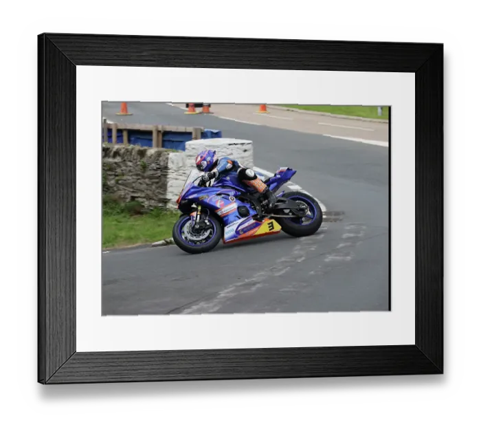 Framed Print : Marcus Simpson Yamaha 2023 Senior Manx Grand Prix Framed Print : Marcus Simpson Yamaha 2023 Senior Manx Grand Prix
