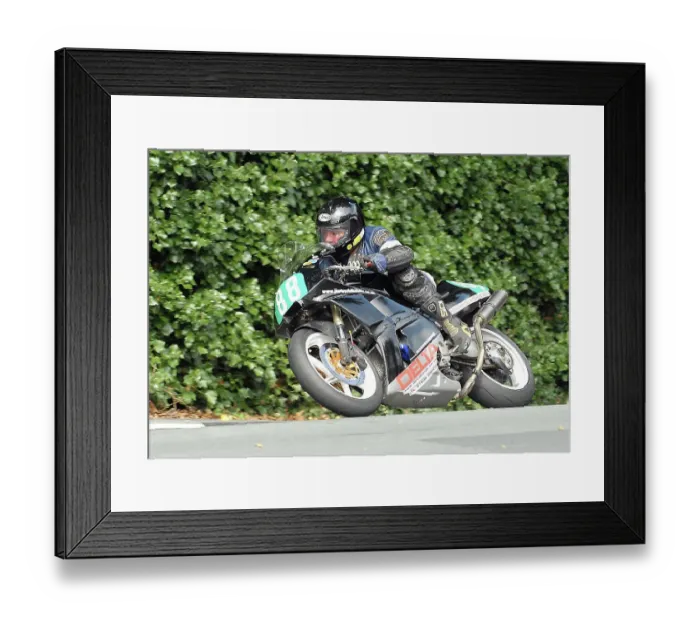 Framed Print : Jeff Ward Honda 2010 Ultra Lightweight Manx Grand Prix Framed Print : Jeff Ward Honda 2010 Ultra Lightweight Manx Grand Prix