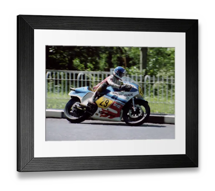 Framed Print : Pete Wild (Suzuki) 1982 Senior TT