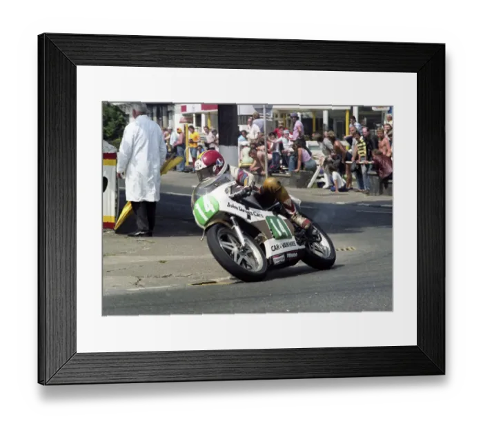 Framed Print : Pete Wild Yamaha 1982 Junior TT