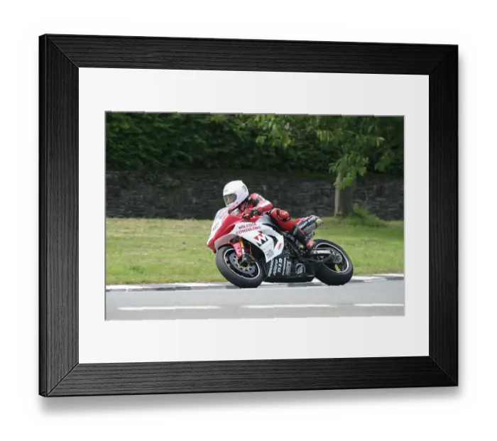 Framed Print : Dan Stewart Yamaha 2007 Superbike TT Framed Print : Dan Stewart Yamaha 2007 Superbike TT