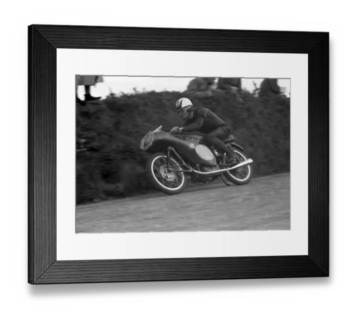Framed Print : Cecil Sandford MV 1954 Ultra Lightweight TT Framed Print : Cecil Sandford MV 1954 Ultra Lightweight TT