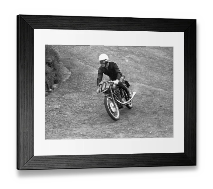 Framed Print : Bill Webster MV 1954 Ultra Lightweight TT Framed Print : Bill Webster MV 1954 Ultra Lightweight TT