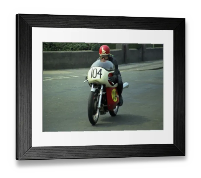 Framed Print : Gordon Keith Velocette Metisse 1970 Senior TT