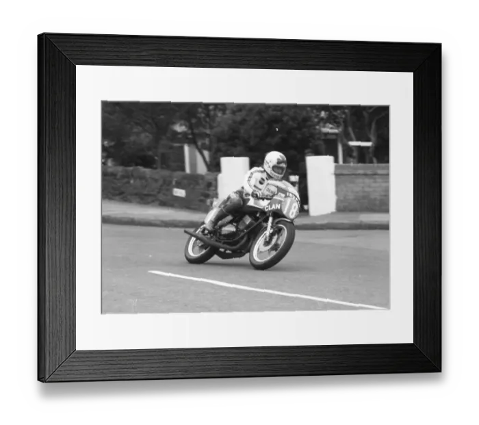 Framed Print : Denis Clancy Yamaha 1978 Formula Two TT Framed Print : Denis Clancy Yamaha 1978 Formula Two TT