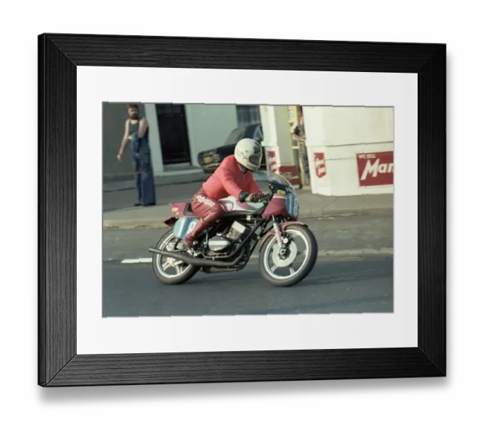 Framed Print : Denis Clancy O'Neill Yamaha 1978 Formula Two TT Framed Print : Denis Clancy O'Neill Yamaha 1978 Formula Two TT