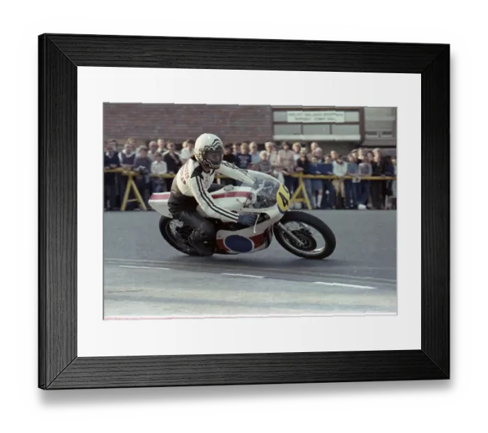 Framed Print : 1978 TT 61-18i Framed Print : 1978 TT 61-18i