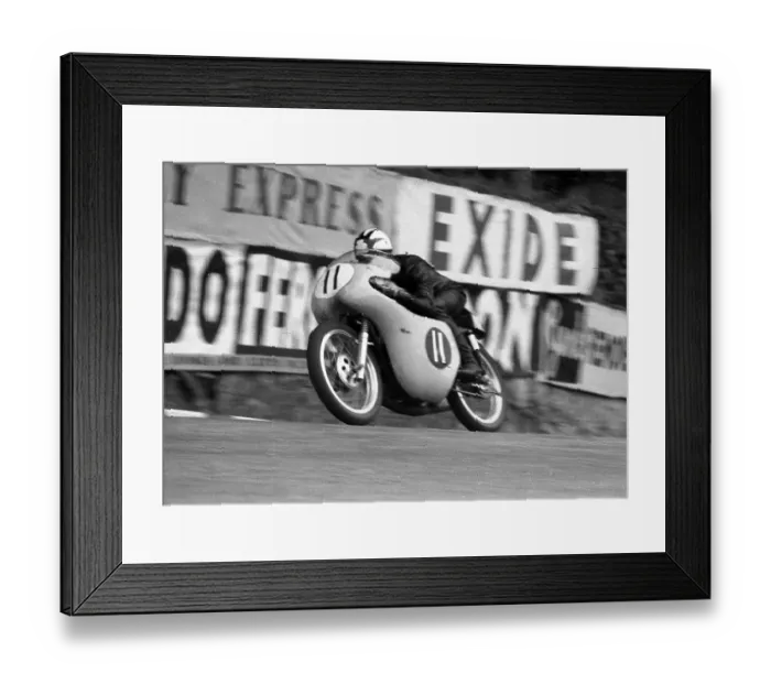 Framed Print : Tommy Robb Bultaco 1961 Ultra Lightweight TT Framed Print : Tommy Robb Bultaco 1961 Ultra Lightweight TT