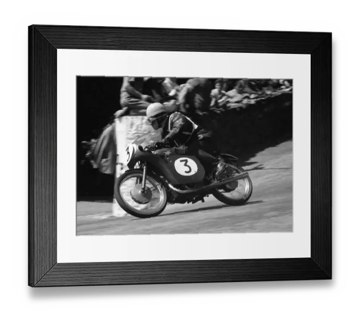Framed Print : Les Griffiths MV 1959 Ultra Lightweight TT Framed Print : Les Griffiths MV 1959 Ultra Lightweight TT