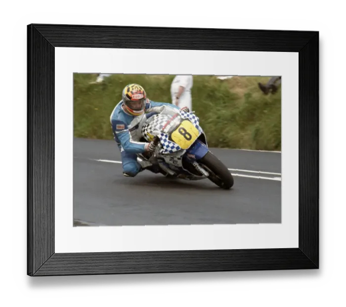 Framed Print : Iain Duffus Honda 1993 Supersport 600TT Framed Print : Iain Duffus Honda 1993 Supersport 600TT