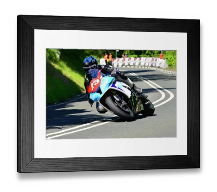 Framed Print : Russ Mountford Kawasaki 2015 Superstock TT Framed Print : Russ Mountford Kawasaki 2015 Superstock TT