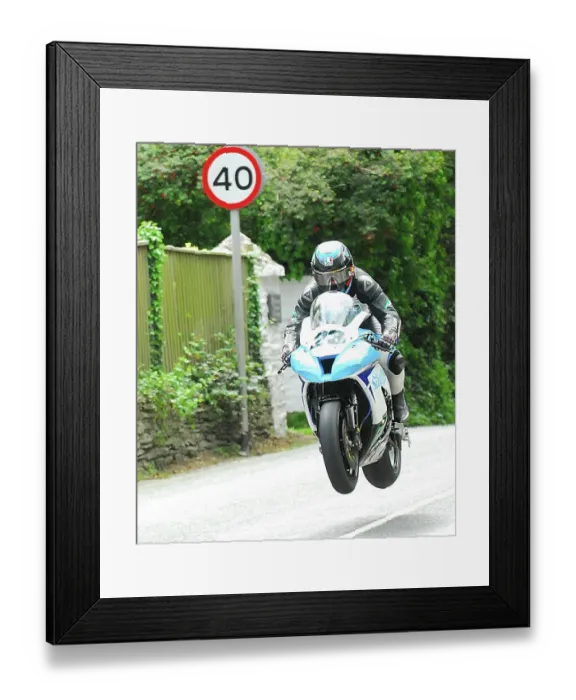 Framed Print : Russ Mountford Kawasaki 2015 Superbike TT Framed Print : Russ Mountford Kawasaki 2015 Superbike TT