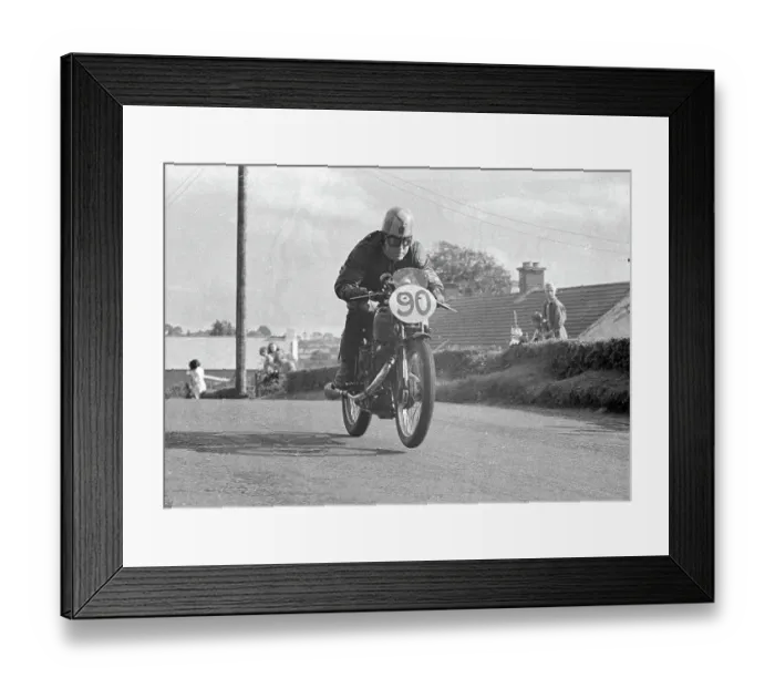 Framed Print : W J Spratt Velocette 1952 Junior Ulster Grand Prix Framed Print : W J Spratt Velocette 1952 Junior Ulster Grand Prix