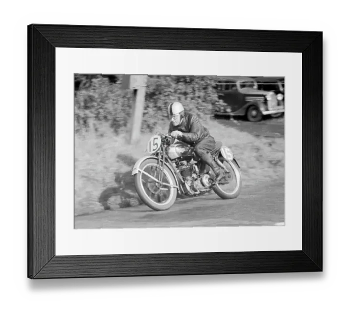 Framed Print : D W Pearce Pike Rudge 1952 Lightweight Ulster Grand Prix Framed Print : D W Pearce Pike Rudge 1952 Lightweight Ulster Grand Prix