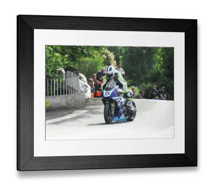 Framed Print : William Dunlop Yamaha 2017 Senior TT Framed Print : William Dunlop Yamaha 2017 Senior TT