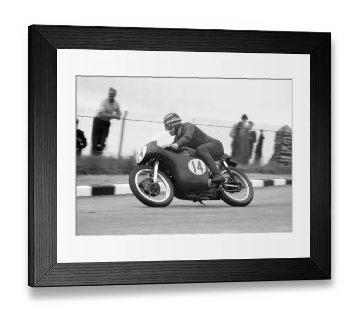 Framed Print : Alan Trow Norton 1960 Senior TT Framed Print : Alan Trow Norton 1960 Senior TT