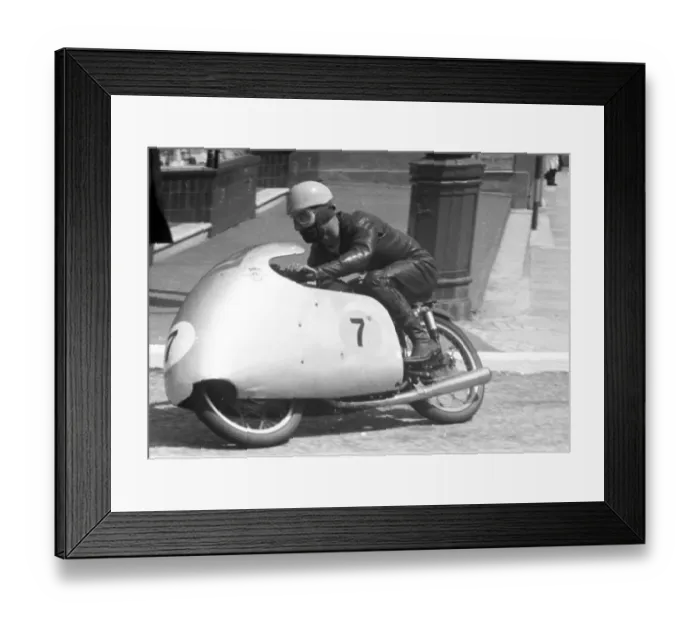 Framed Print : Carlo Ubbiali MV 1956 Ultra Lightweight TT Framed Print : Carlo Ubbiali MV 1956 Ultra Lightweight TT