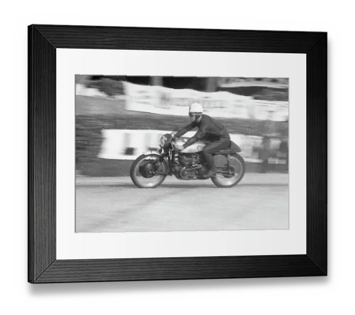 Framed Print : Bob McIntyre Norton 1956 Lightweight TT Framed Print : Bob McIntyre Norton 1956 Lightweight TT