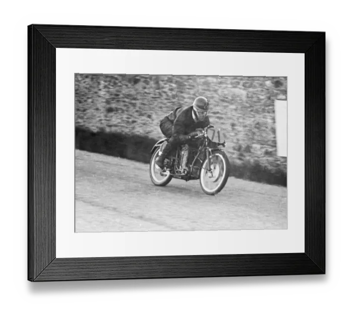 Framed Print : Norman Webb MV 1953 Ultra Lightweight TT Framed Print : Norman Webb MV 1953 Ultra Lightweight TT