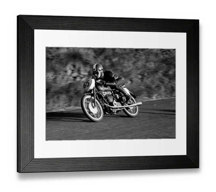 Framed Print : Carlo Ubialli MV 1953 Ultra Lightweight TT Framed Print : Carlo Ubialli MV 1953 Ultra Lightweight TT
