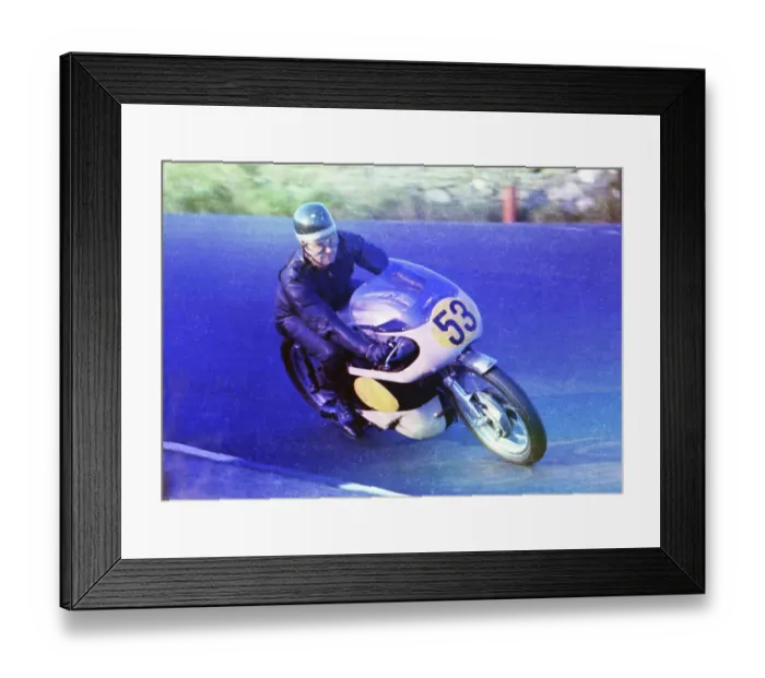 Framed Print : Alan Ainge (Norton) at Signpost Corner Framed Print : Alan Ainge (Norton) at Signpost Corner