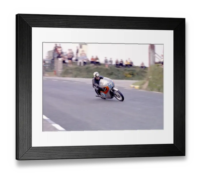 Framed Print : Irish ace Tommy Robb (Honda) at Signpost Corner; 1963 Junior TT Framed Print : Irish ace Tommy Robb (Honda) at Signpost Corner; 1963 Junior TT