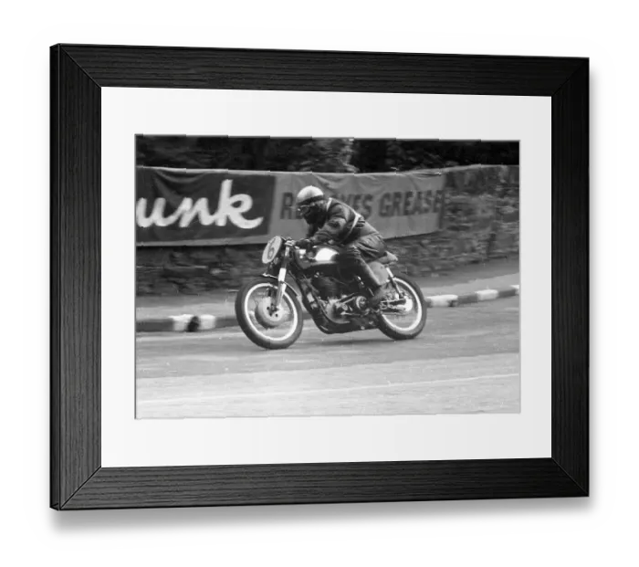 Framed Print : Laurie Ascott (BSA) at Braddan Bridge Framed Print : Laurie Ascott (BSA) at Braddan Bridge